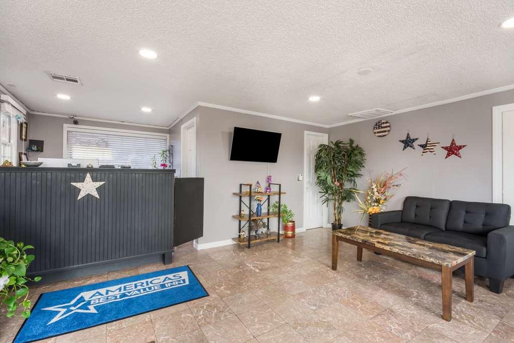Americas Best Value Inn Woodward At 8Th St Interieur foto