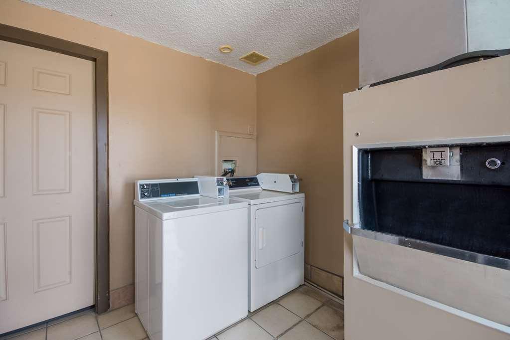 Americas Best Value Inn Woodward At 8Th St Faciliteiten foto